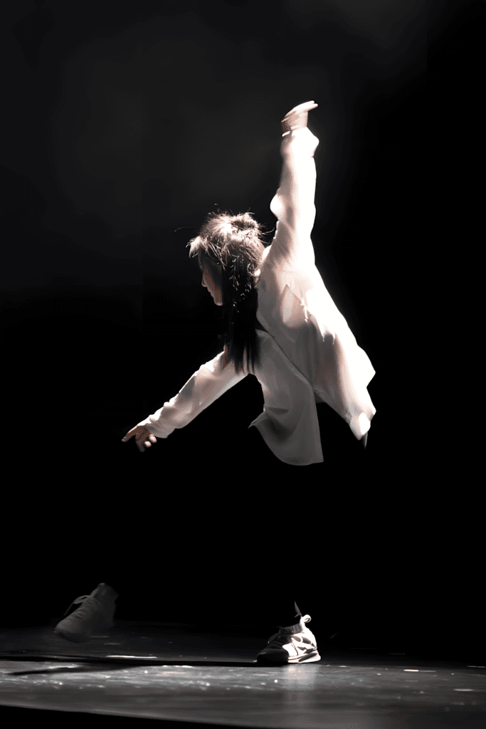 LEARN NEW CHOREOGRAPHY WITH ONLINE CLASSES